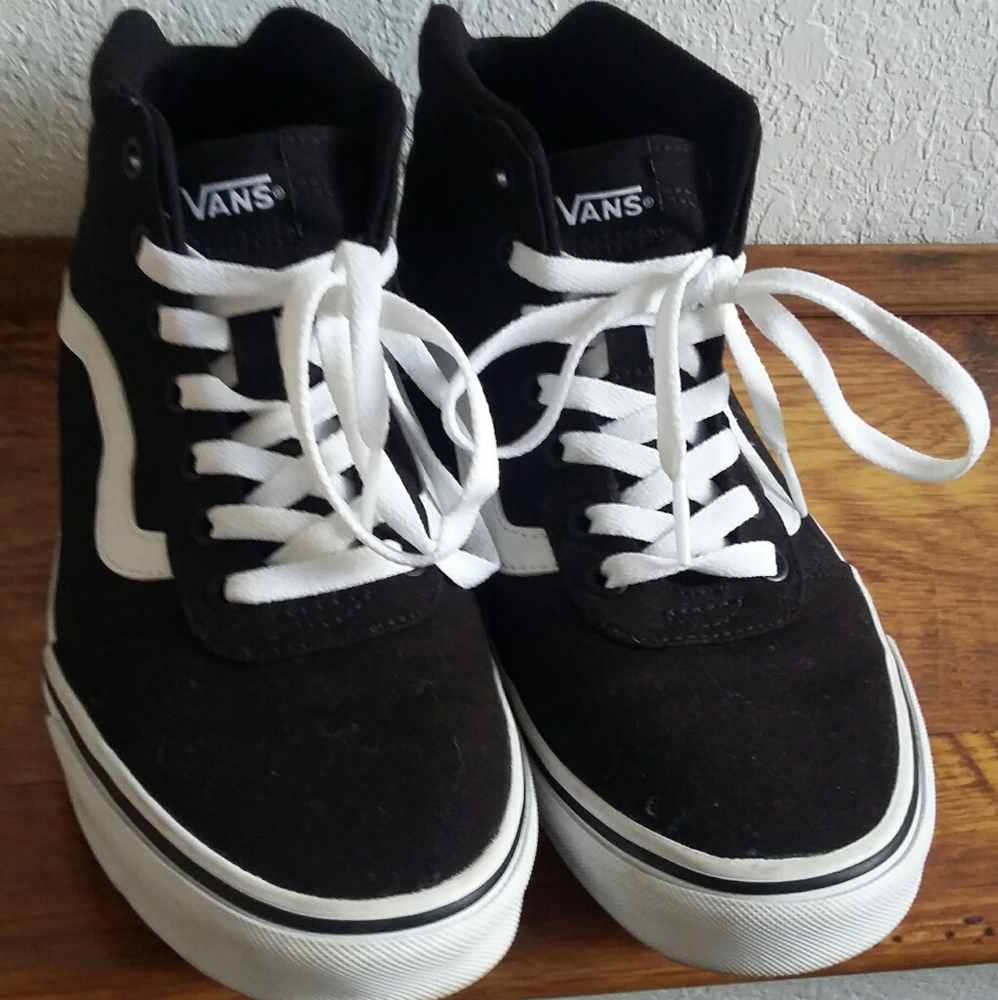 VANS- High Tops. Black & White. 8.5 Womens